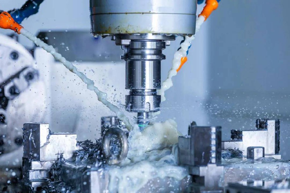 全合成切削液 vs 半合成切削液如何選？